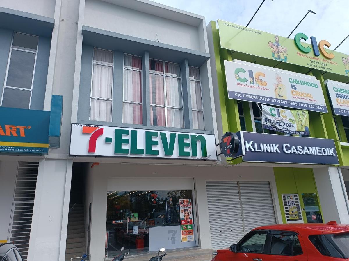 Aisy Homestay Putrajaya Cyberjaya Klia กุมปุงดึงเกียว ภายนอก รูปภาพ